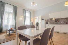 Isabella Suite with AC Budapest